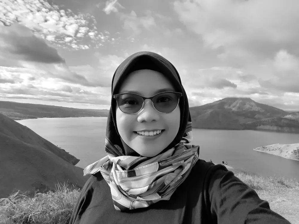 Cholida Sofi-Senior Data Analyst